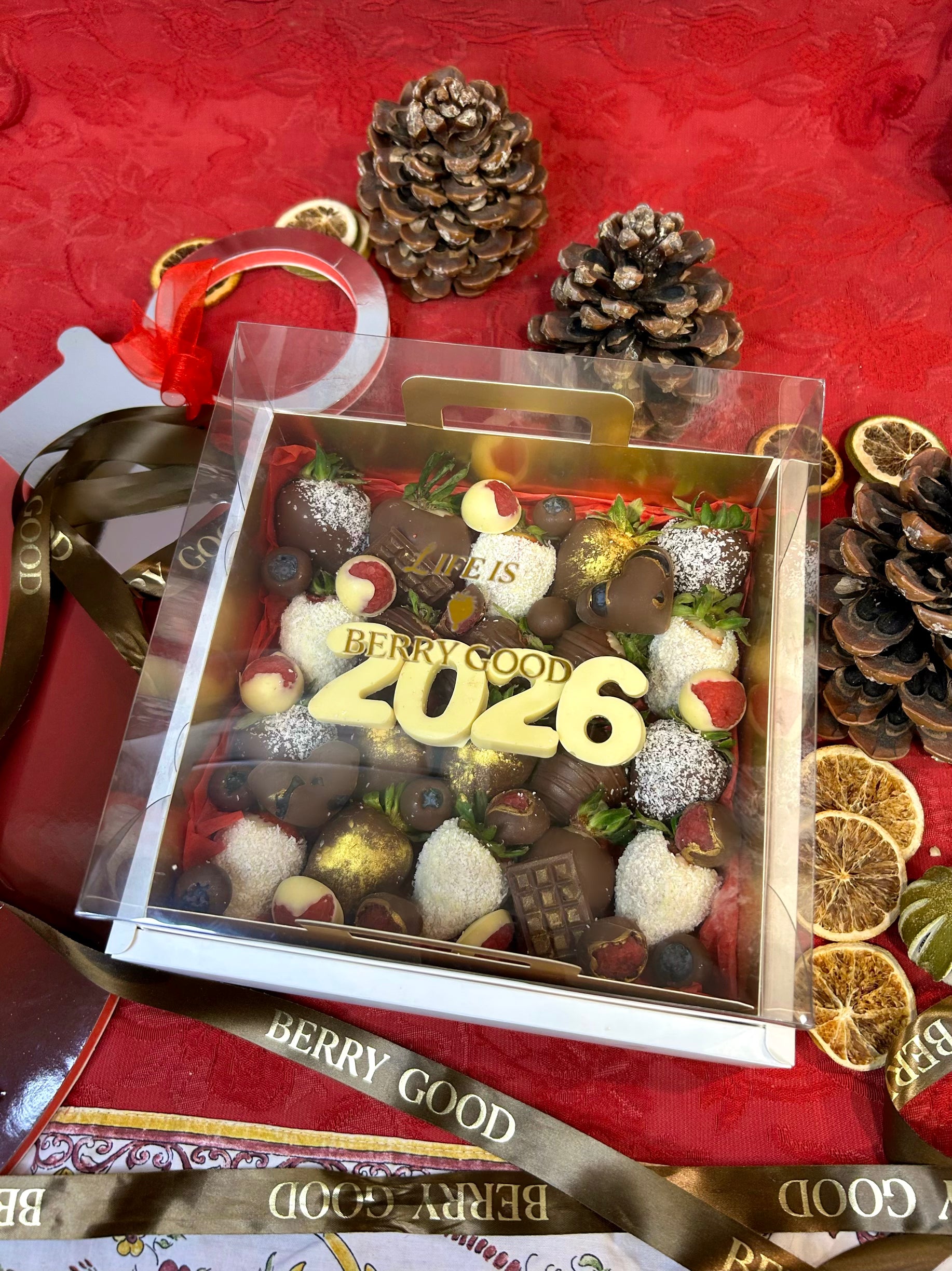 Berry Xmas Box – Caja Cuadrada Pequena (20 cm)